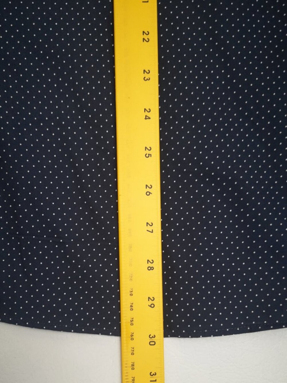 H&M Men's Size Medium Navy w/ White Polka Dots Slim Fit Easy Iron Dress Shirt - Picture 10 of 10